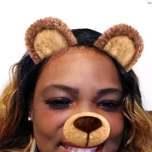 Meet your Posher, Shelita